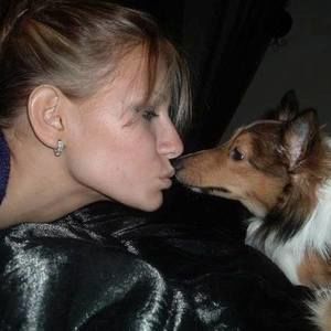 Meet your Posher, Casey