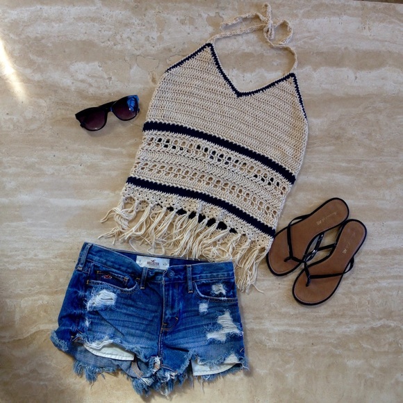 Summer lovin' crocheted halter top☀️