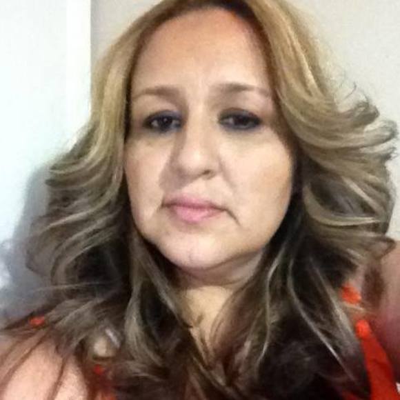 Meet your Posher, Lucia