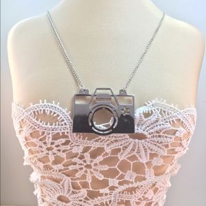 camera necklace