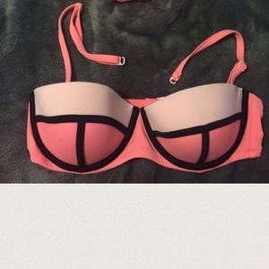 Victoria's Secret Flirt Bandeau Bikini Top