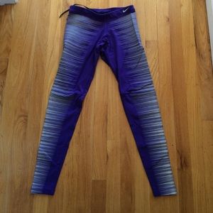 Nike leggings