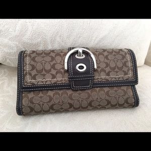 Coach trifold wallet/checkbook
