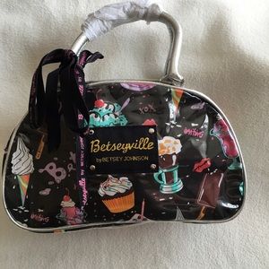 Betseyville Betsey Johnson Tote NEW NWOT