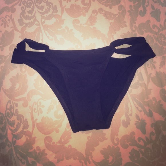 L*space black bikini bottom