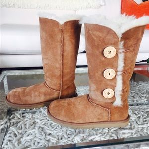 Ugg Chestnut Baily Boots