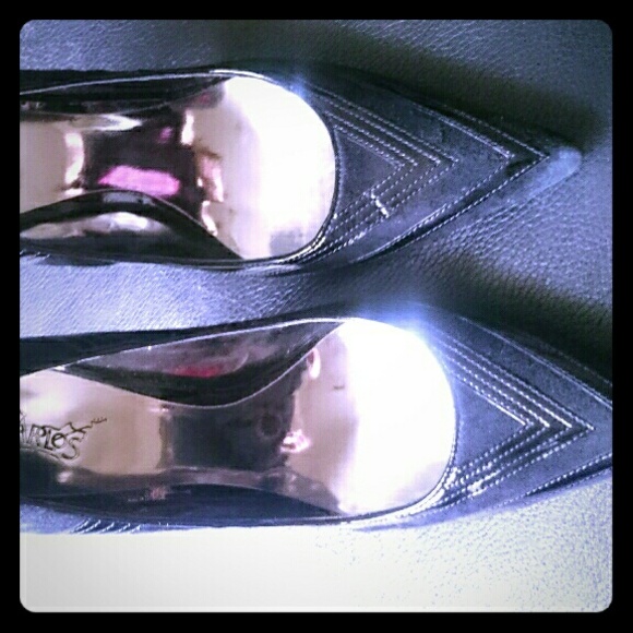 Carlos Santana black suede heels