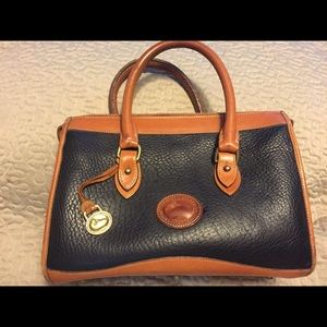 Dooney and Bourke black purse vintage all weather