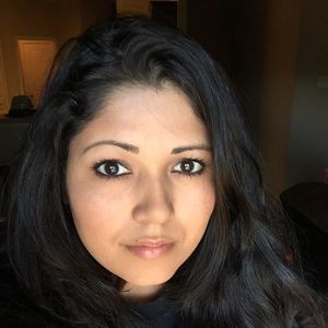 Meet your Posher, Vanesa