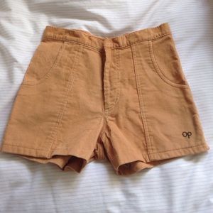 Corduroy high waisted shorts