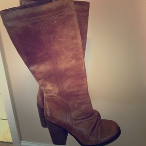 Jessica Simpson boots NWOT