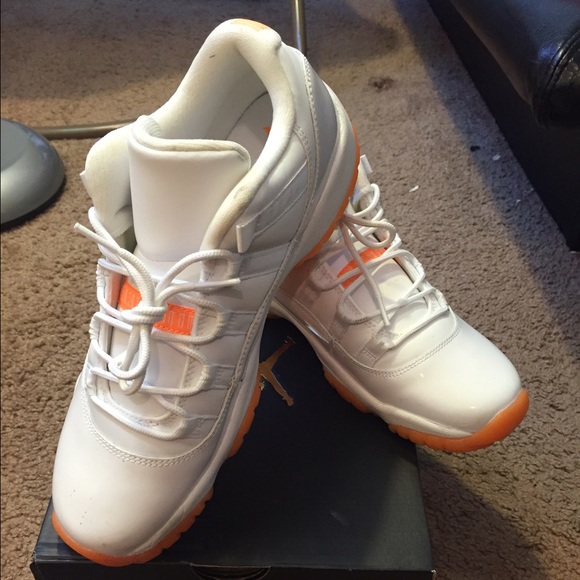 Nike Air Jordan 11 Citrus