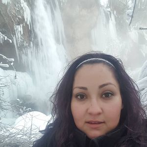 Meet your Posher, Veronica