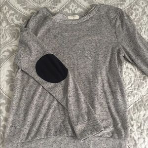 Long sleeve sweater