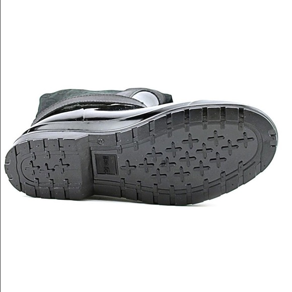 Michael Kors Brand new, never worn rain boots - Picture 3 of 3