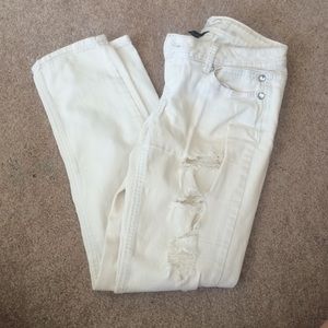 White skinny jeans