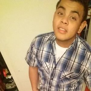 Meet your Posher, Javier