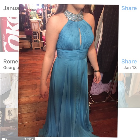 Prom Dress - Picture 2 of 4