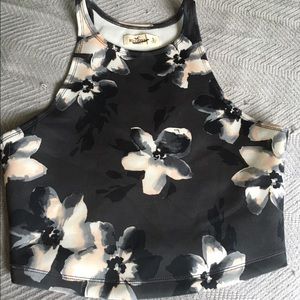 🌟⭐️ Hollister floral cropped tank ⭐️🌟