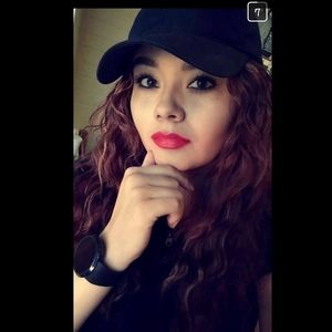 Meet your Posher, Shannon