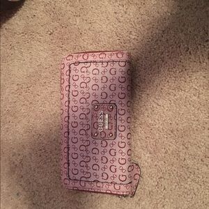 Guess Wallet