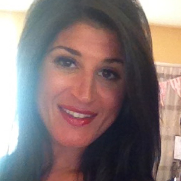 Meet your Posher, Jaclyn - Picture 1 of 1