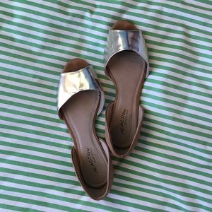 KENNETH COLE slip on sandals