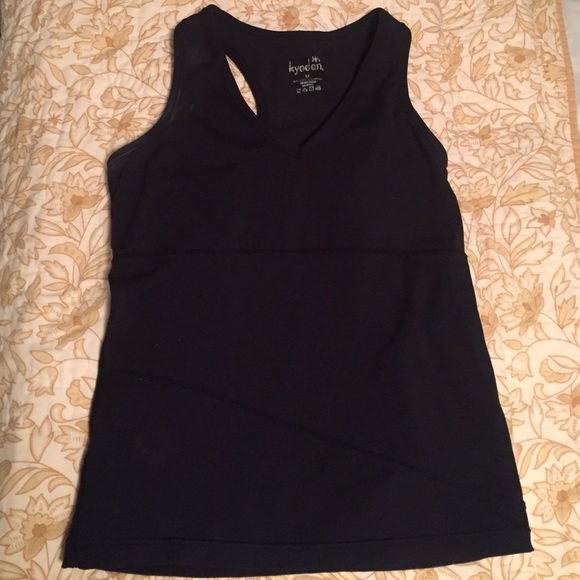 Black racer back workout tank