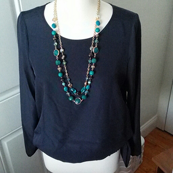 Micheal Kors new navy blouse with side tie. - Picture 1 of 4