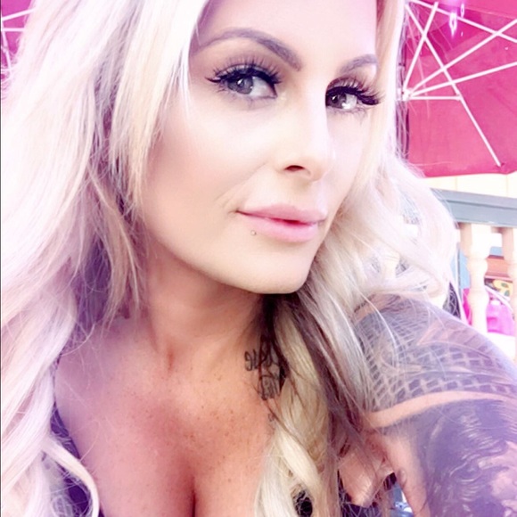 Meet your Posher, Kaley...hi everybody !! - Picture 4 of 8