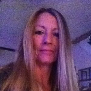 Meet your Posher, Renee