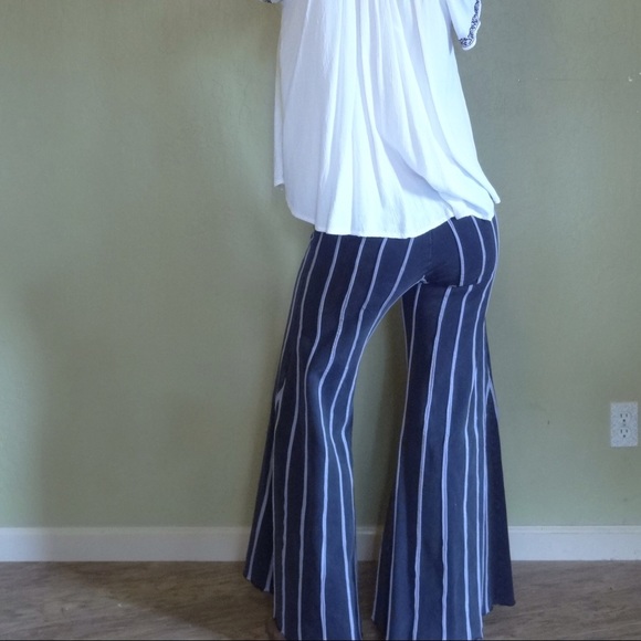 Om Gaia Tree Mewali black and blue stripe pants - Picture 2 of 3
