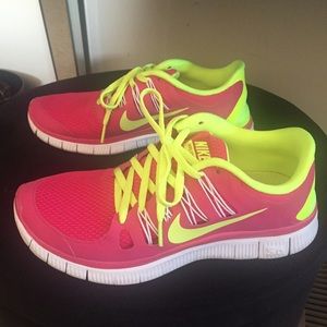 Nike frees