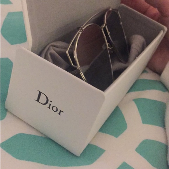 Extra Pictures of Sunglasses