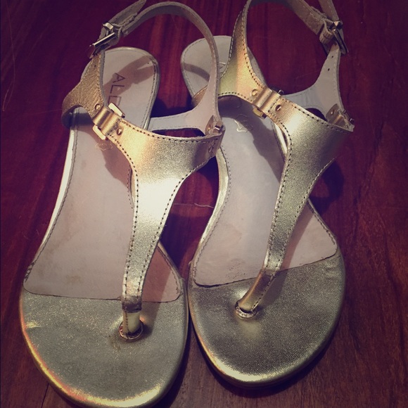 ALDO gold leather wedge sandal