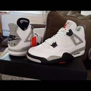 Size 11 deadstock cement 4s
