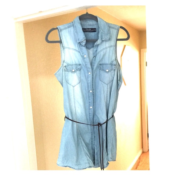 Tops - Denim, western style, long sleeveless top