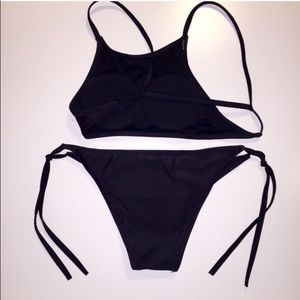 Black bikini