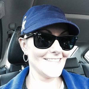 Meet your Posher, Nikki
