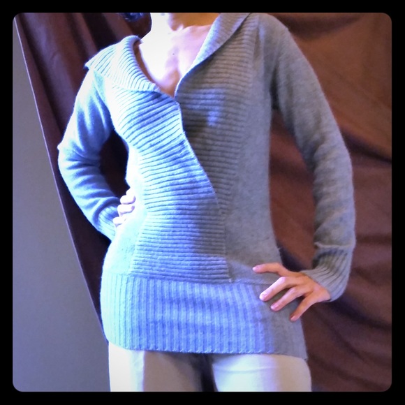 Gray sweater