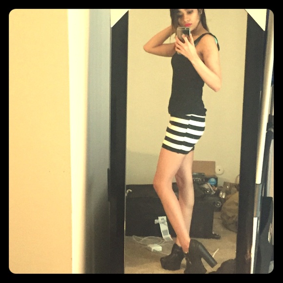 body-con stripe dress