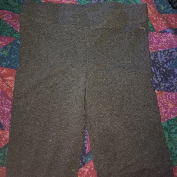 vs grey leggings