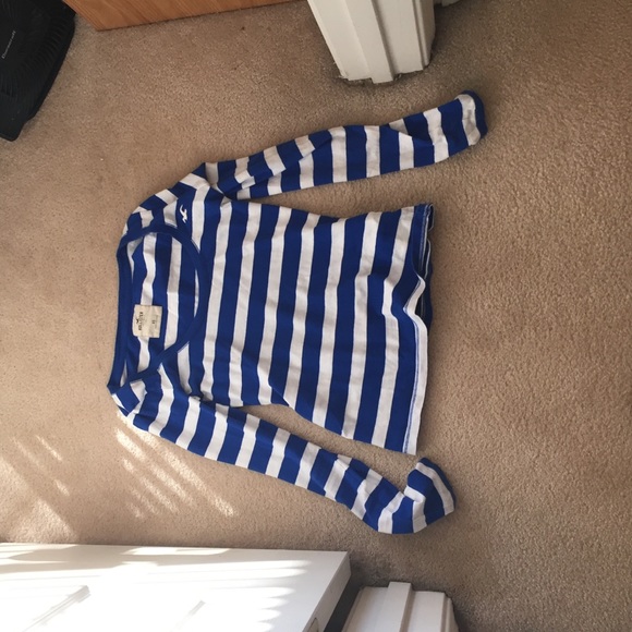 Hollister long sleeve shirt - Picture 2 of 4