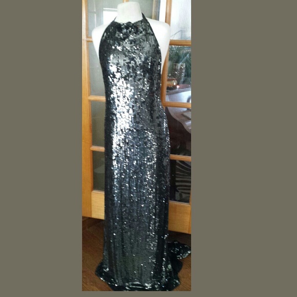 🌟 Host Pick 😍🔥 Dressed & Refresh DVF Gunmetal  Sequin Crista Gown size 8 NWOT - Picture 2 of 4