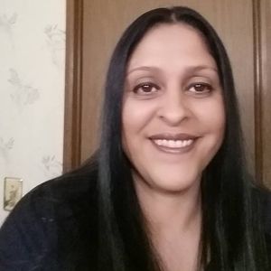 Meet your Posher, Elaine