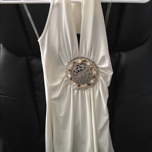 Halter top tags still attached