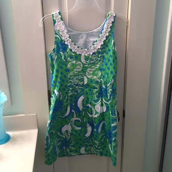 Lilly Pulitzer Dresses & Skirts - Lilly Pulitzer shift dress