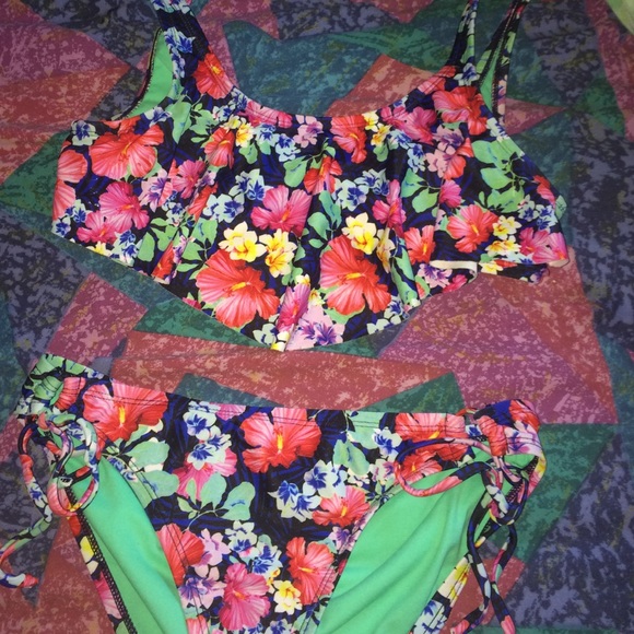 Floral bikini