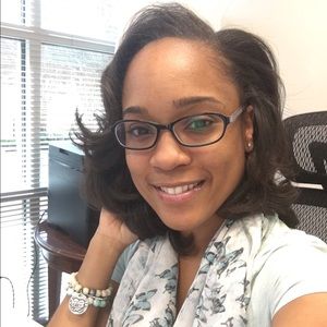 Meet your Posher, Latoya