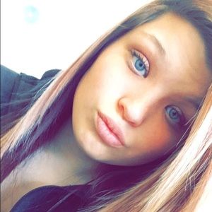 Meet your Posher, Abigail